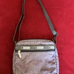 LESPORTSAC CROSSBODY BAG PURSE light Purple Flower Floral Canvas 8"Lx8"H