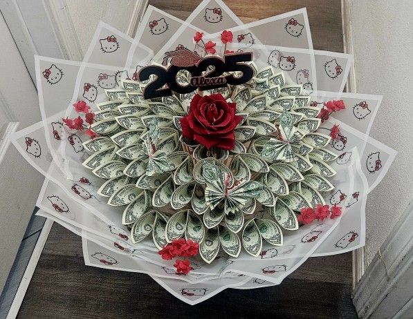 Hello Kitty Money Bouquet