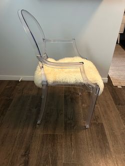 Acrylic Chair
