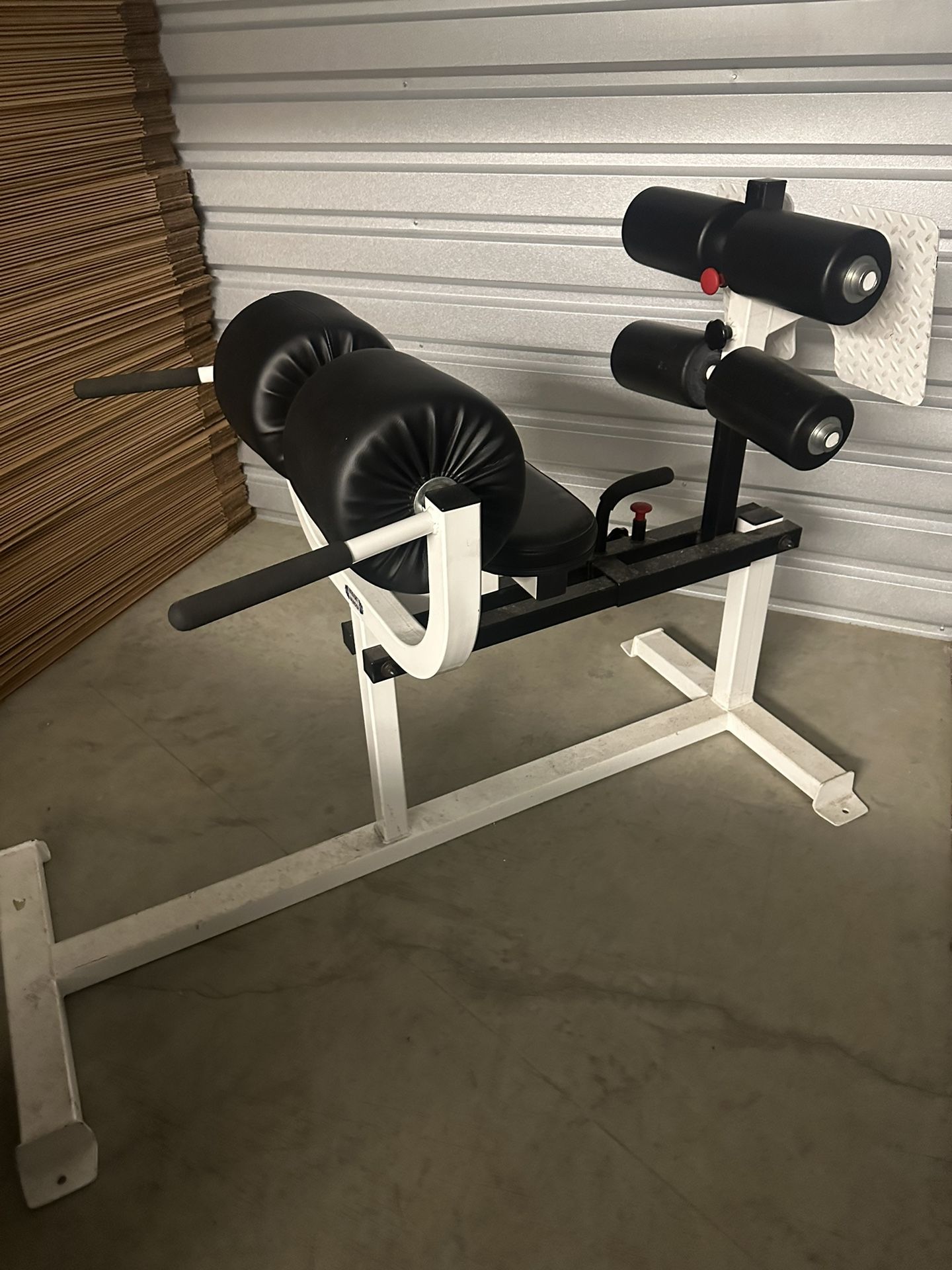 Glute Bench