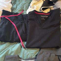 Fabletics scrubs
