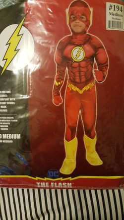 The flash costume boy