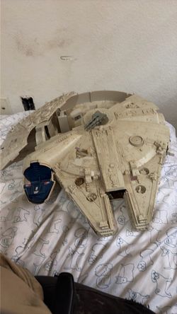 Vintage millennium falcon