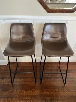 Set of 2 Brown Leather Bar Stools