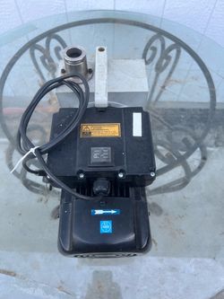 ULVAC YTP550-4C03A Capacitor Start and Run Motor
