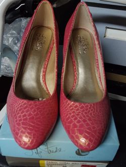 lifestride women's heels size 10