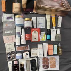 Beauty samples plus a makeup bag 10 $