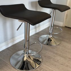 Modern Adjustable Bar Stools (Set of 2) – Black & Chrome  ✨