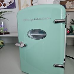 Frigidaire retro mint mini fridge