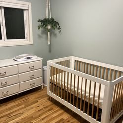 Babyletto Crib, Graco Mattress, And Crib Sheets