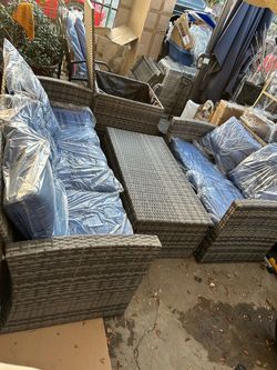 Outdoor 4pc Wicker Style Patio Set