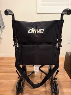 Drive Medical Transport Wheelchair, Swing-Away Footrest,