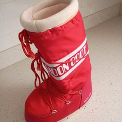 Saks Fifth Ave MoonBoots