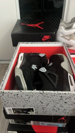 Jordan 4
