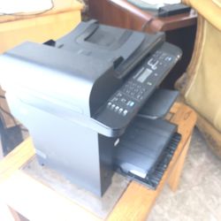 Hp LaskerJet 1536 DNF MFP