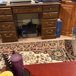 Desk Walnut 