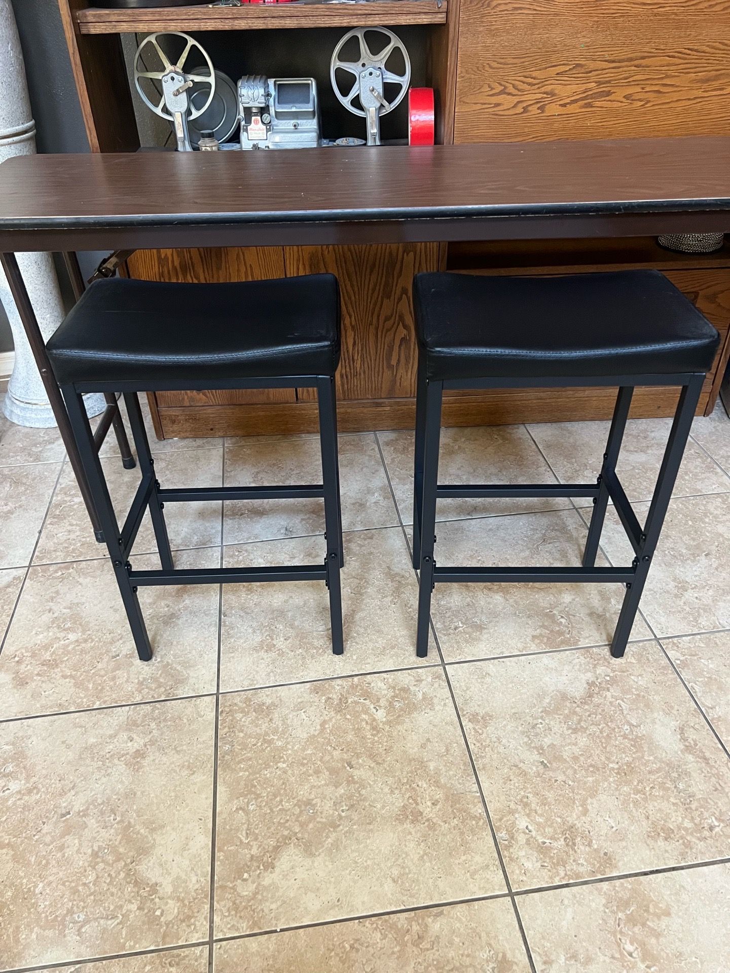 24 Inch Counter Height Bar Stools Set of 2, Compact Counter Stools