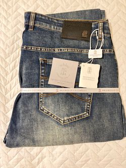 Brunello Cucinelli men jeans size 40 . Fits as a 38