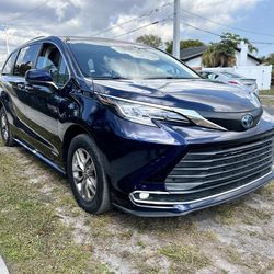 2021 Toyota Sienna