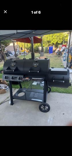 Oklahoma Joe's | Shop the Collection Canyon Black Liquid propane and charcoal Combo Grill