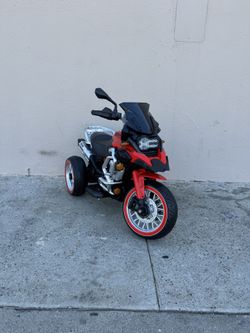 Brand New Motorcycle Power Wheel Ride On For Kids.