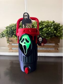 Ghost face scream 12oz slim can koozie