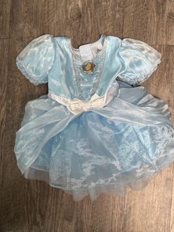 Disney size 6/12 months Cinderella costume