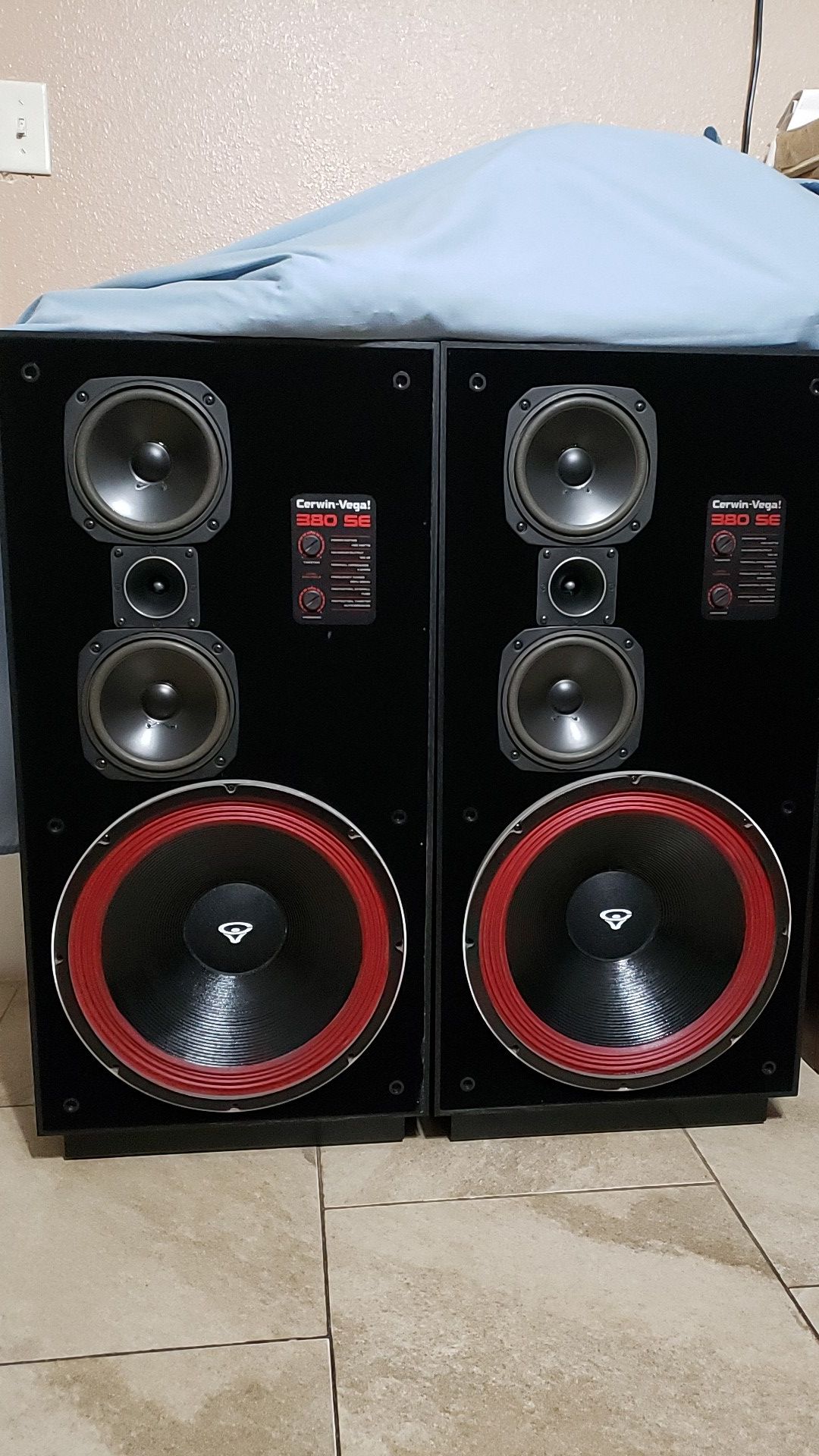 Cerwin vega sale 380se for sale