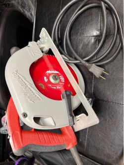 Milwaukee Tilt-Lok 7-1/4” corded circular saw