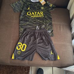Messi Jersey And Shorts (Paris Team) Size Like A 7/8 Kids Made By Jordan