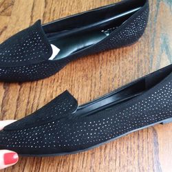 Mia Flats new size 8