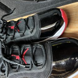 Jordan 11 CMFT Low Bred (2021)