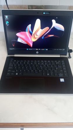 HP 440 G5 ProBook fast Intel I-5 7th gen Quad Core windows 11 pro good condition
