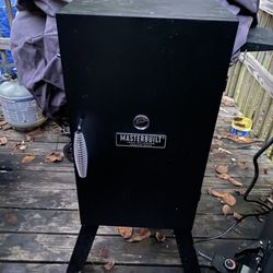 Masterbuilt Electric Smoker 