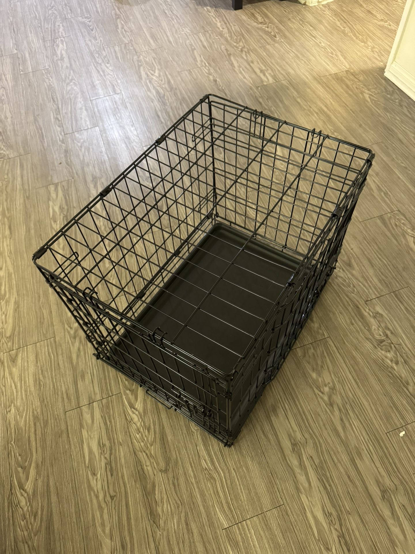 Double Door Folding Metal 24-Inch Dog Crate