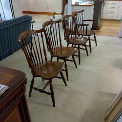 4 Dining Chairs - Fiddleback Style
