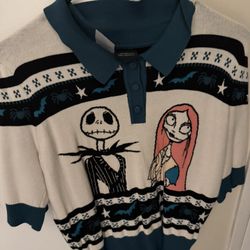Disney Women Sweater Size L