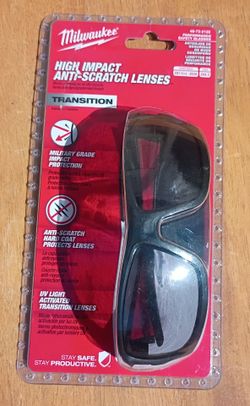 Milwaukee professional safety glasses high impact anti-scratch lens , transitions
