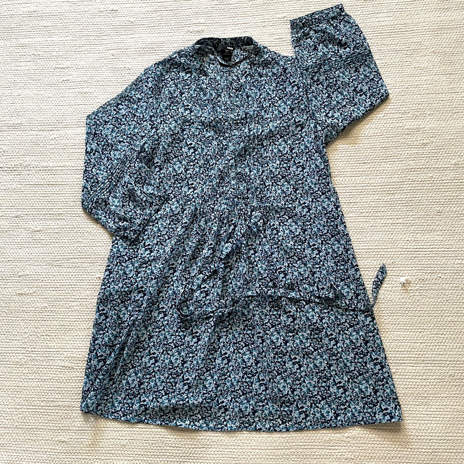 H&M Blue Floral 3/4 Sleeve Tunic Dress