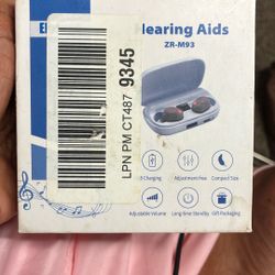 Brand New Hearing AIDS 
