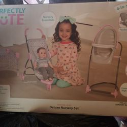 Deluxe Nursery Play Set 