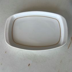 Pan Am Dish Rare 