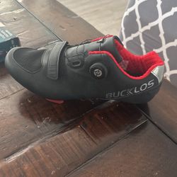 Size 10 Men’s Cycling Shoes Compatible With Peloton