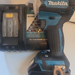 Makita Drill Set 