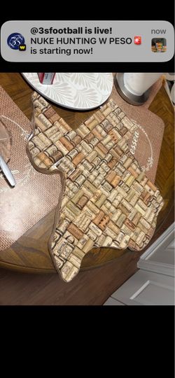 LARGE HANDCRAFTED TEXAS WINE CORK WALL ART – 24” × 26z” – $70 OBO
