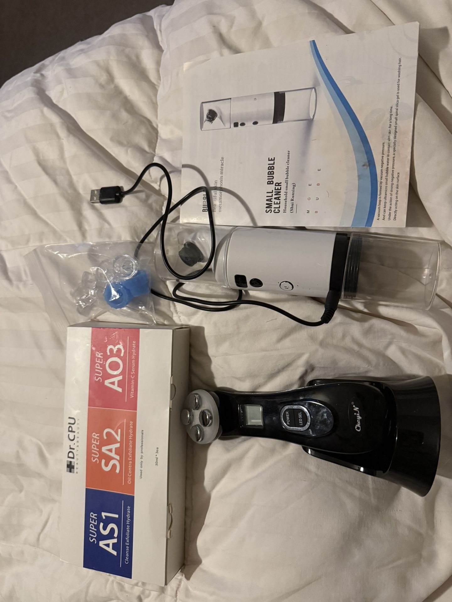 Mini Hydrafacial and 5-in-1 RF