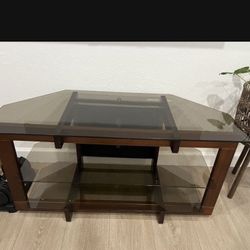 3 Tier Glass And Wood TV Stand L 44” x W 20.5” x H 22” Excellent condition Tinted glass