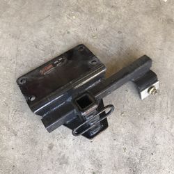 Hitch For 2011 G37 Sedan