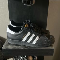 Adidas Superstar