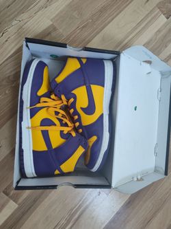 Lakers Nike Dunks
